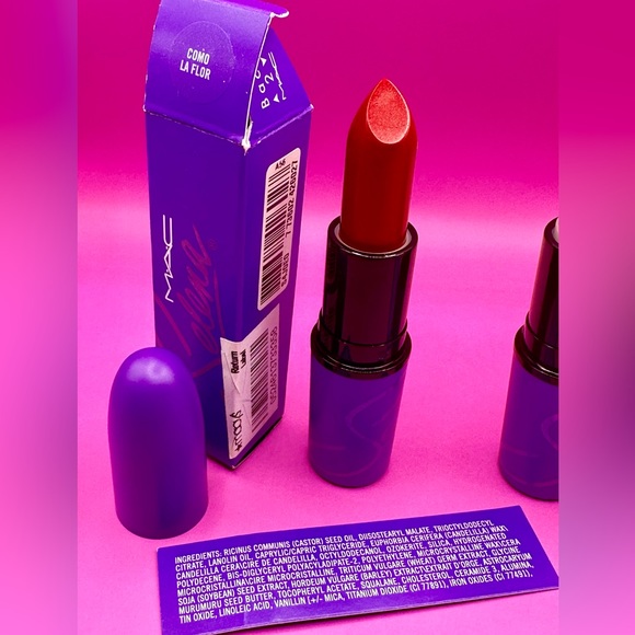 MAC X 2 SELENA LIPSTICKS in Como La Flor & Dreaming of You New in box Authentic - Picture 9 of 16